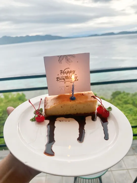 Vivere Azure - Complimentary birthday cake